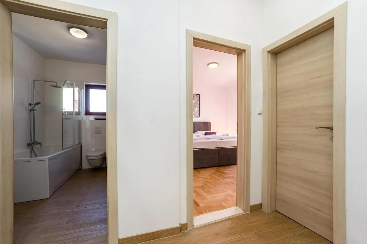 Villa Slavica Sveti Filip i Jakov Holiday home