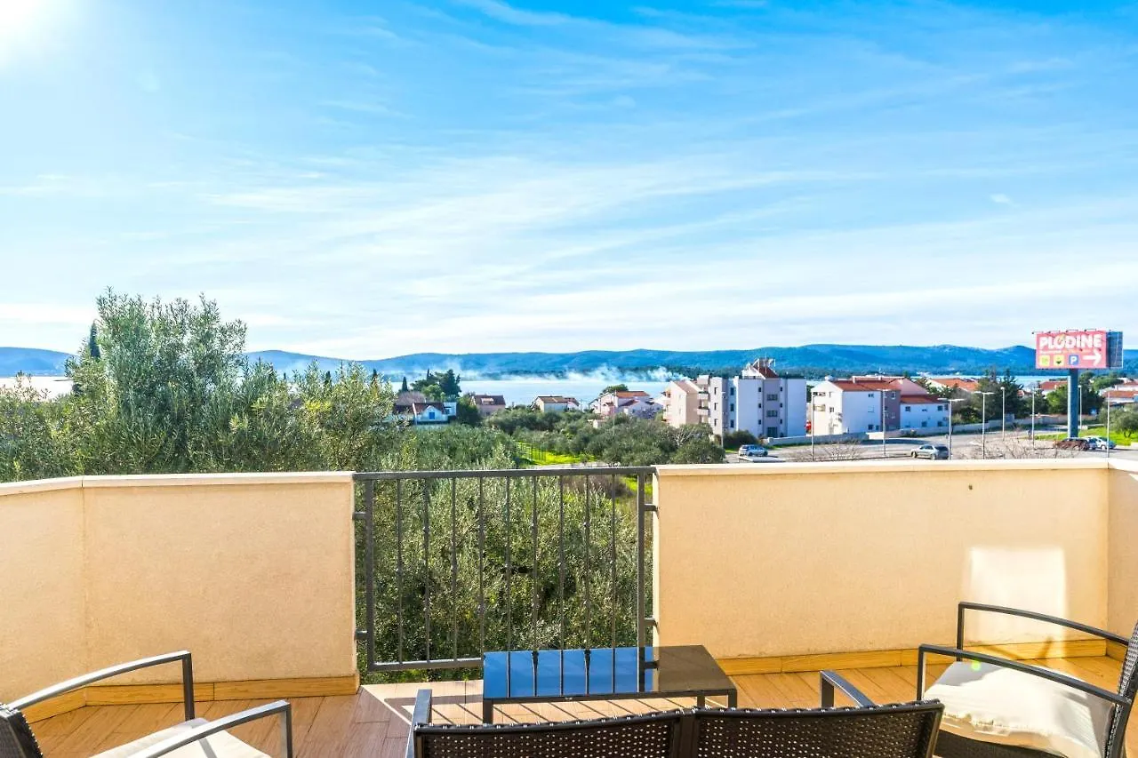Holiday home Villa Slavica Sveti Filip i Jakov