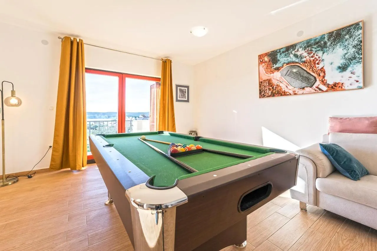 Villa Slavica Sveti Filip i Jakov Holiday home