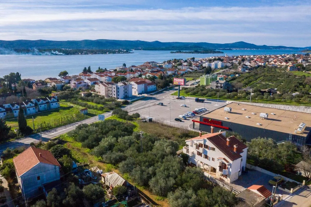 Villa Slavica Sveti Filip i Jakov