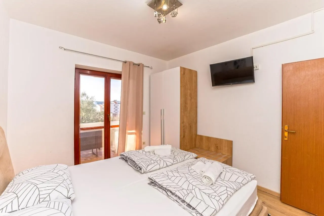 Holiday home Villa Slavica Sveti Filip i Jakov